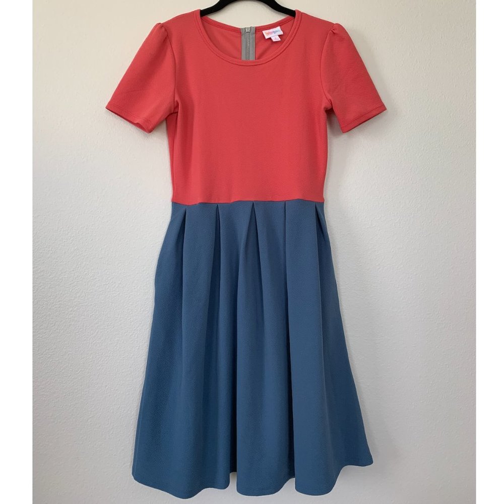 LuLaRoe Amelia - Size S